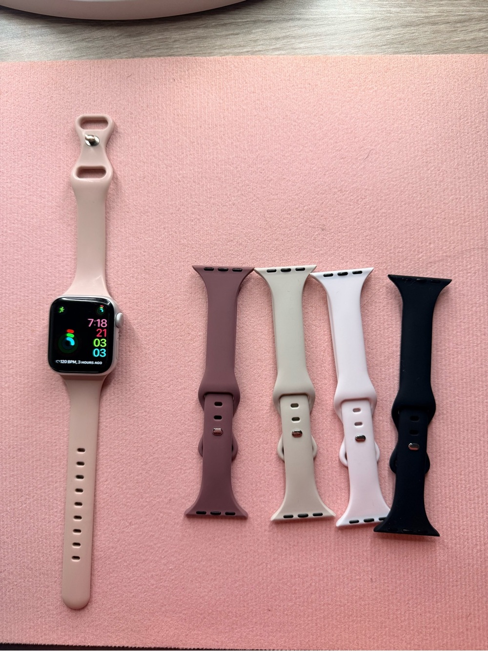 Apple Watch Series 6, 40mm, GPS, Aluminum